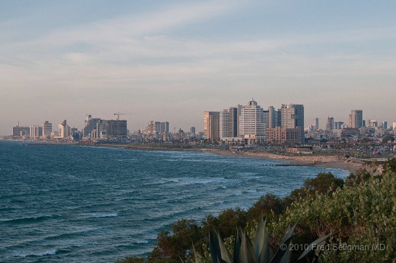 20100415_183357 D300.jpg - Skyline of Tel-Aviv looking north from Old Jaffe